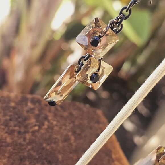 Swarovski Crytal Vint. Buttons w/Black Oxy. Chain Drop Earrings - Picture 2 of 7